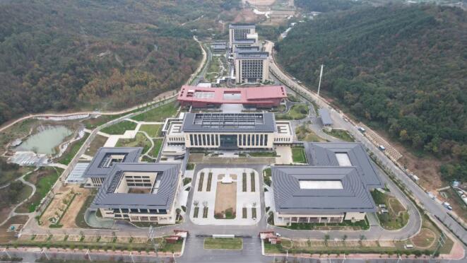 唯绿助力马鞍山党校项目，在十七冶项目部领导下顺利移交使用